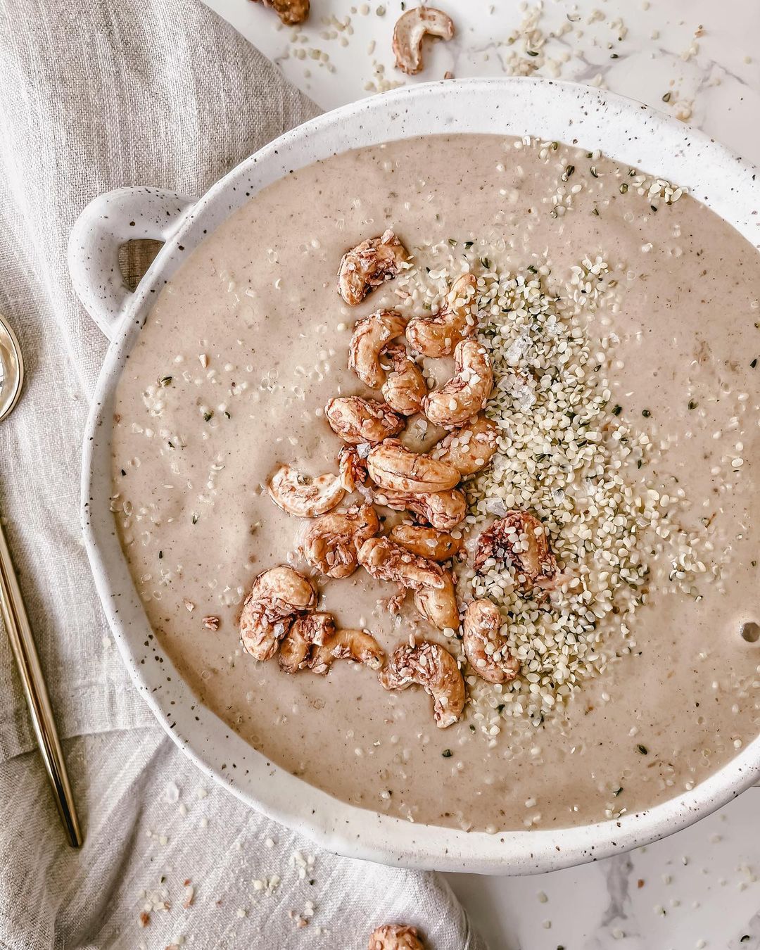 Salted Caramel Vanilla Protein Packed Smoothie Bowl